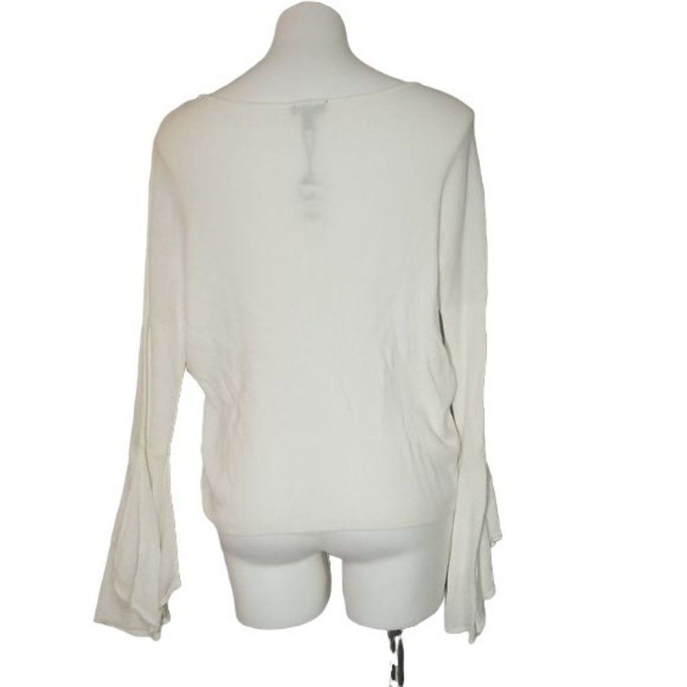 Express Women's Cream Scoop Neck Sweater - Picture 2 of 11